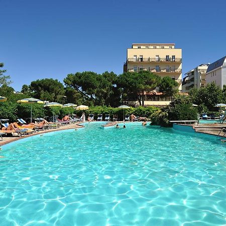 Hotel Ausonia Морской Милан Экстерьер фото